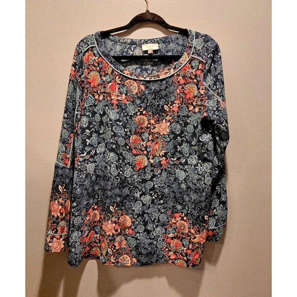 62-LOFT Outlet Women's Blue/Pink Floral Scoop Neck Pullover Blouse Long Sleeve L